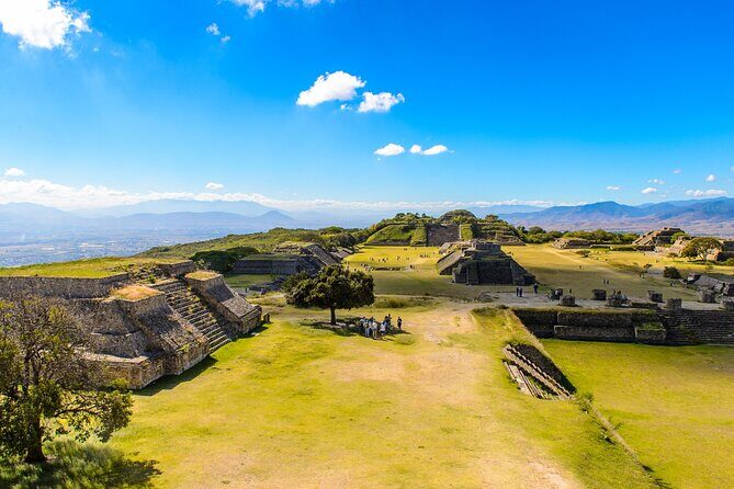Monte Alban, Teotitlan and Mezcal Tour - Start with Monte Alban: The Heart of Zapotec Civilization