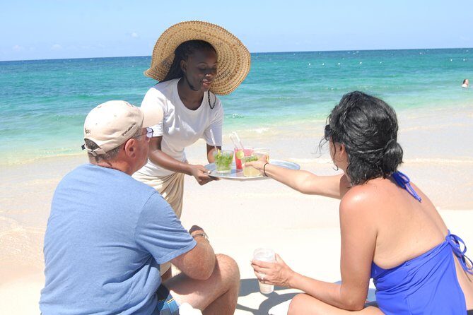 Montego Bay: Bamboo Beach Club VIP Access with Lunch & Cocktails - The VIP Experience