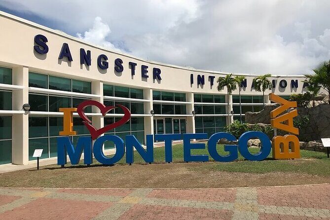 Montego Bay Jamaica Airport Transfer to Hotels in Montego Bay - Key Points