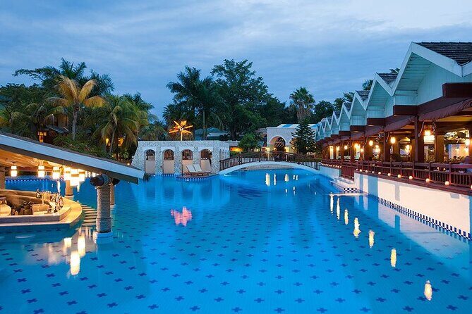 Montego Bay Jamaica Sangster Airport Transfer to hotels in Negril - Why Travelers Keep Coming Back