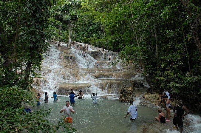Montego Bay tour: Dunn's River Falls - FAQ