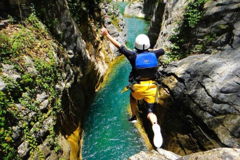 Monterrey: Canyoning + Hiking + Water Jumps + Rappel + Caves - An Overview of the Monterrey Canyoning Experience