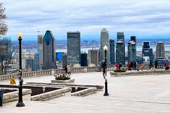Montreal: 3-Hour Private Car Tour with Expert & Free Pick up - Who Will Love It?