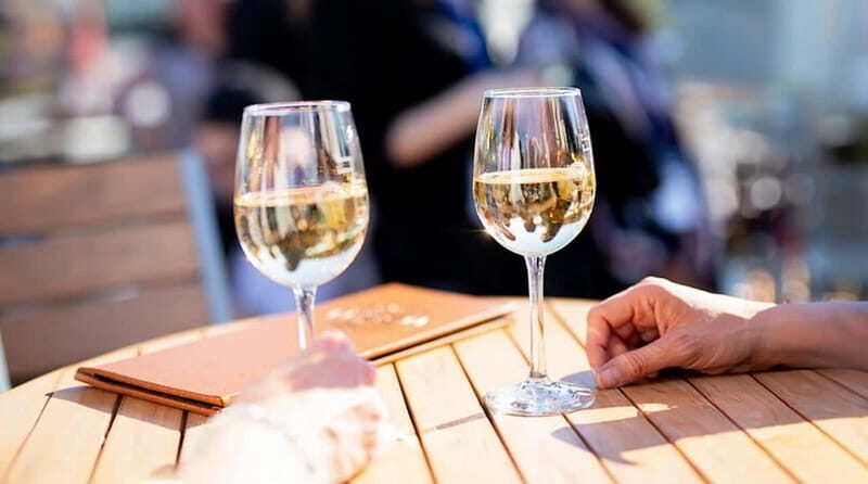 Montréal: 3 or 5-Course Dinner Cruise with DJ & Dancing - The Sum Up