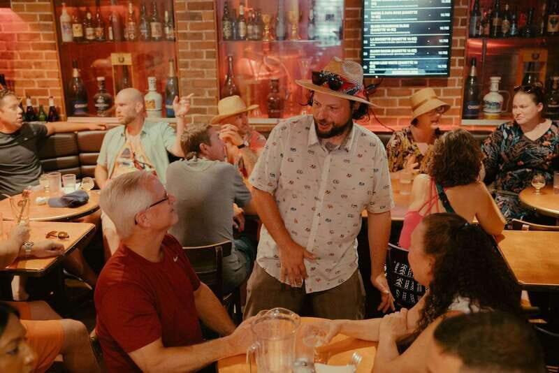 Montreal: Brewpub Experience Beer Tasting & Walking Tour - Key Points