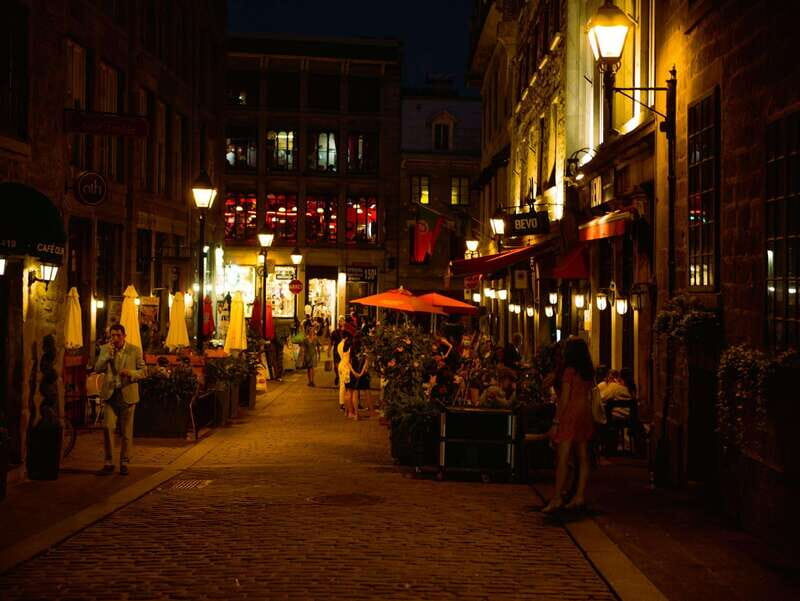 Montreal: Old Montreal at Twilight Walking Tour - A Deep Dive into the Experience