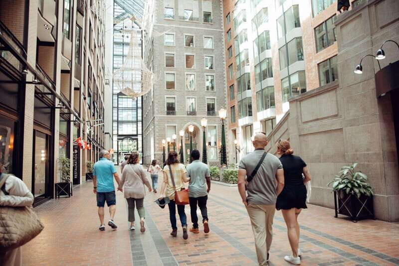 Montreal: Old Montreal Food and Drink Tour - Practical Tips for Travelers