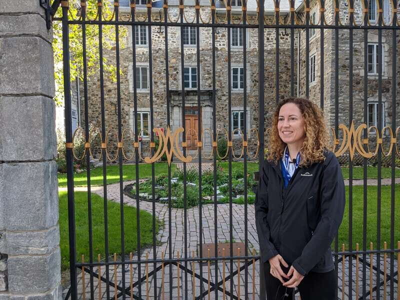 Montreal: Private Customizable Walking Tour of Old Montreal - The Experience of the Guides