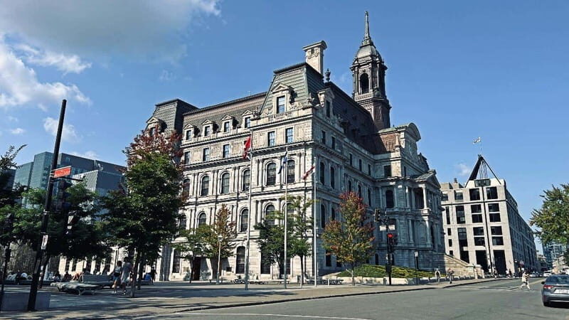 Montreal Private Walking Tour 2h Plus Video Experience 360° - FAQ