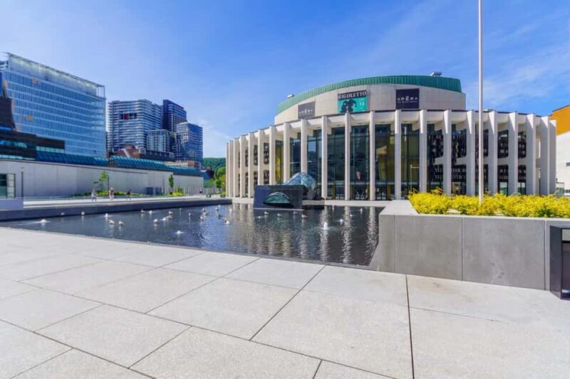 Montreal Underground Exploration: A Private Walking Tour - Key Points