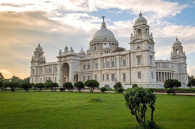 Monument Full Day Trip Including Mother House, Victoria Memorial With Lunch - Practical Tips for Booking and Enjoying the Tour