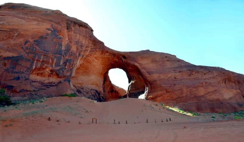 Monument Valley: Guided Tour of Secluded Locations - Key Points