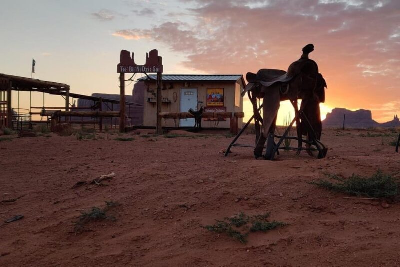 Monument Valley: Horseback Adventure Tour - Detailed Breakdown of the Itinerary