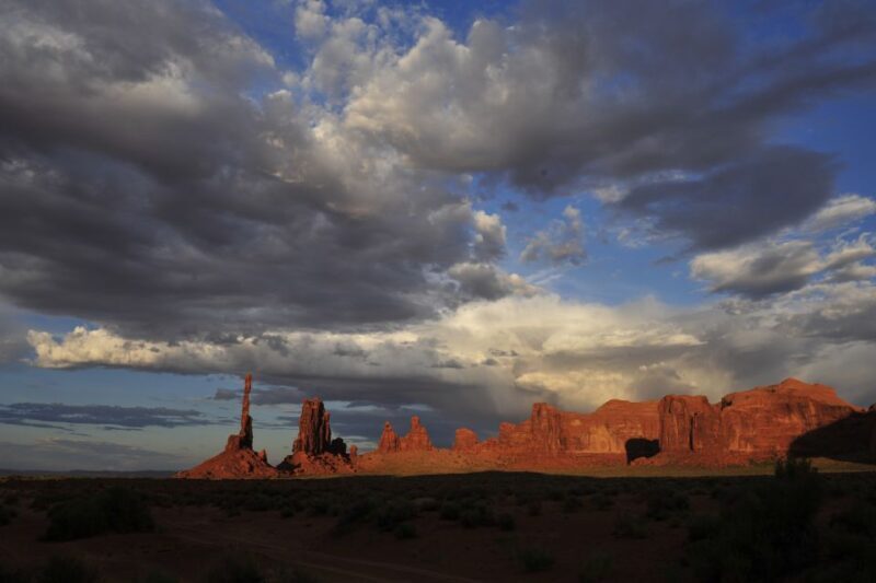 Monument Valley: Scenic 2.5-Hour Guided Tour - The Sum Up