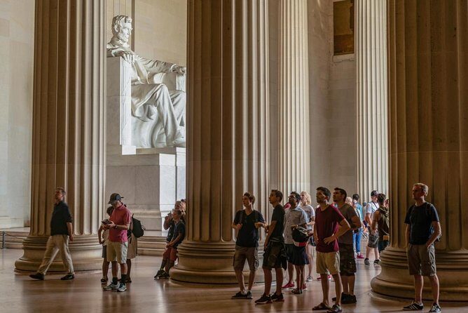 Monuments and Memorials Architecture Tour - Key Points