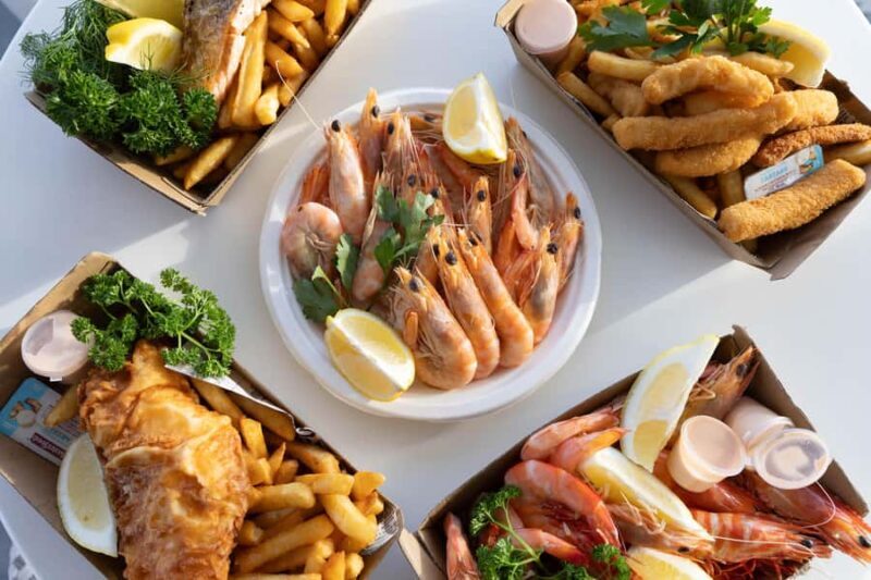 Mooloolaba: Seafood Lunch Cruise - An Introduction to the Experience
