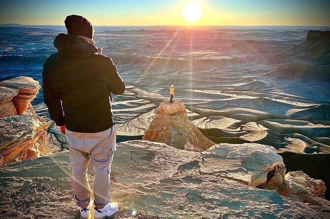 Moonscape Overlook Factory Butte and Bentonite Hills - A Detailed Look at the Tour Experience