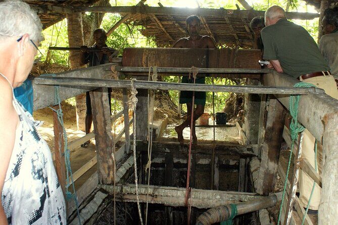 Moonstone Mine Tour Meetiyagoda - Key Points