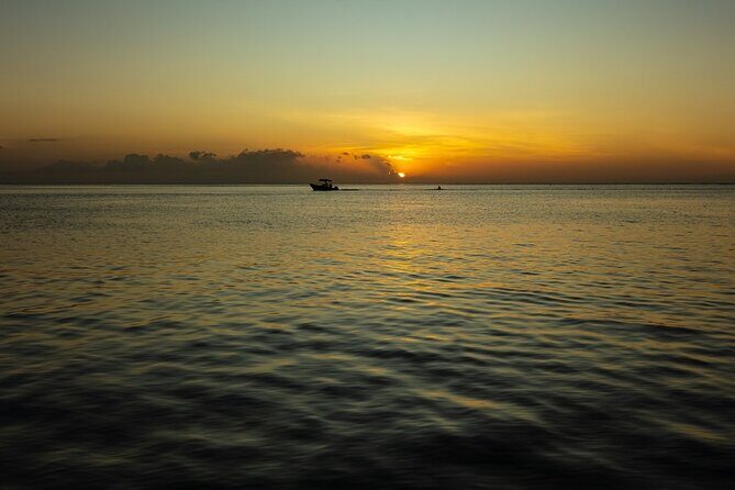 Moorea Sunset Boat Trip - Who Will Love This Tour?