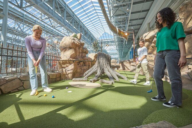 Moose Mountain Adventure Golf in Mall of America - A Closer Look at Moose Mountain Adventure Golf