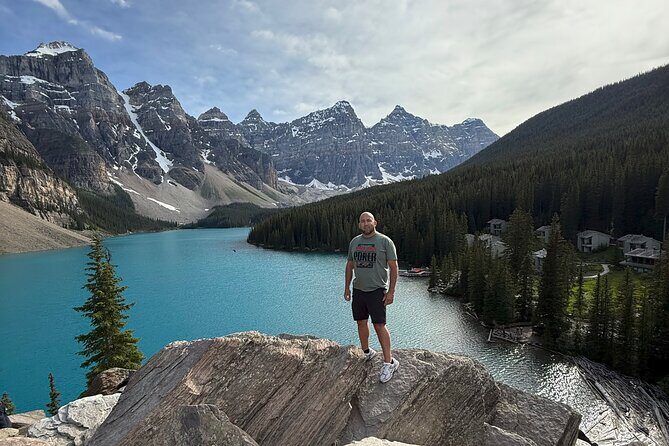 Moraine and Lake Louise with Yoho National Park Private Tour - Key Points