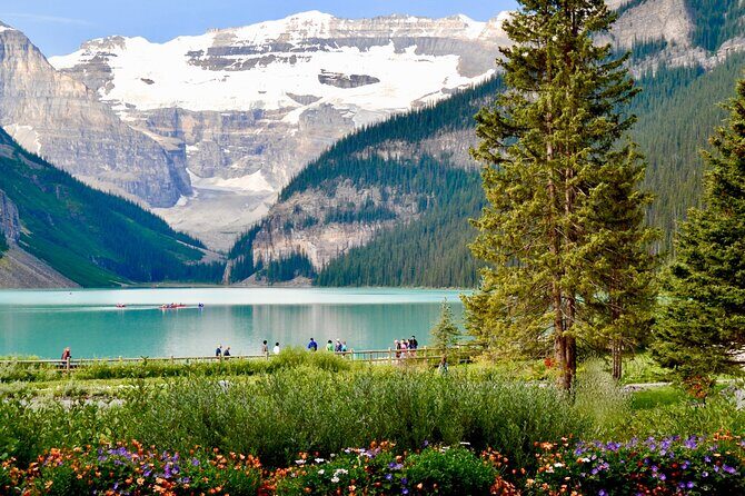 Moraine Lake, Lake Louise, Banff Highlights & Wildlife Expedition - Exploring Banff with the Moraine Lake, Lake Louise, and Wildlife Expedition