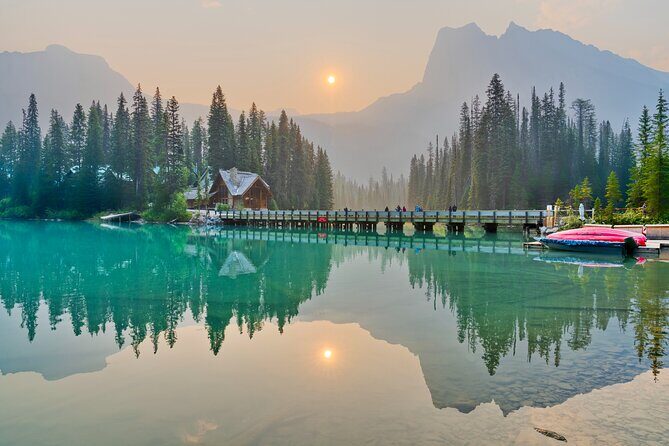 Moraine Lake Louise Emerald Johnston Canyon from Canmore Banff - FAQ