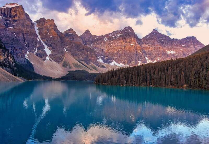 Moraine Lake Sunrise & Lake Louise from Calgary/Canmore/Banf - The Moraine Lake Experience