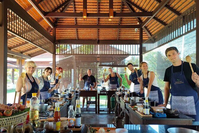 Morning Cooking Class in Traditional Pavilion with Beautiful Garden - Chiang Mai - Engaging Introduction