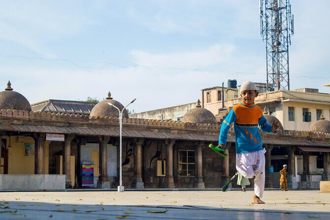 Morning Heritage Walk - house of mg - The Sum Up