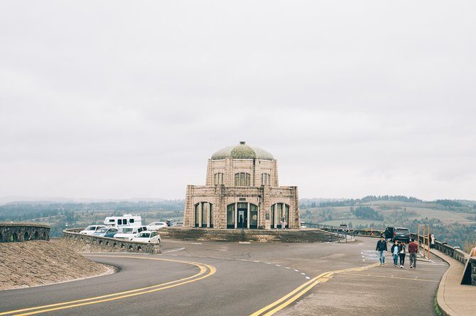 Morning Multnomah Falls and Gorge Waterfalls Tour - A Detailed Look at the Tour Experience