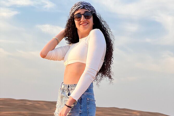 Morning Red Dune Safari with Sandboarding and Camel Ride - An In-Depth Look at the Experience