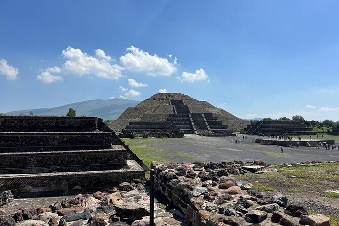 Morning Tour of the Teotihuacan Pyramids - Authentic Guides Making the Difference