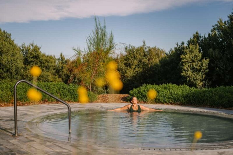 Mornington Peninsula: Alba Thermal Springs - The Setting and Atmosphere