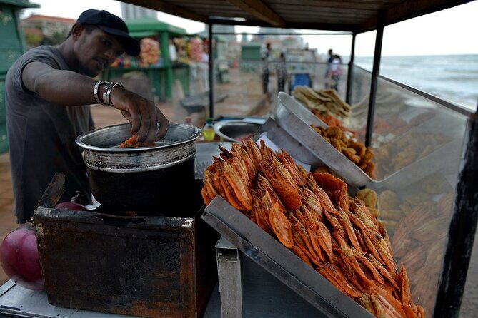 Most Amazing Colombo Walking & Street Food Tour. AM & PM - A Deep Dive Into the Itinerary