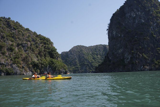 Most favorite full day boat tour with kayaking in Lan Ha bay, Ha Long bay - FAQ