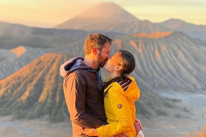 Mount Bromo Sunrise Tour from Surabaya or Malang - 1 Day - Who Will Appreciate This Experience?