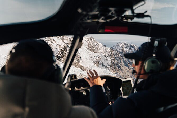 Mount Cook Alpine Explorer Helicopter Flight with Alpine Landing - The Experience in Detail