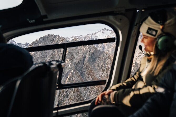 Mount Cook: Alpine Vista Helicopter Flight with Alpine Landing - Authentic Feedback from Travelers