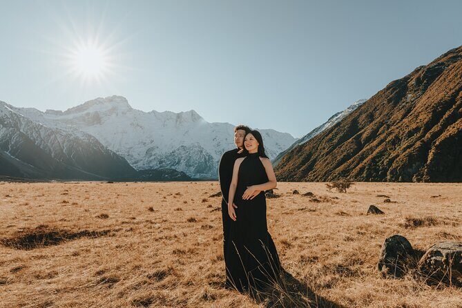 Mount Cook Couples Photo Shoot from Queenstown - An In-Depth Look at the Experience