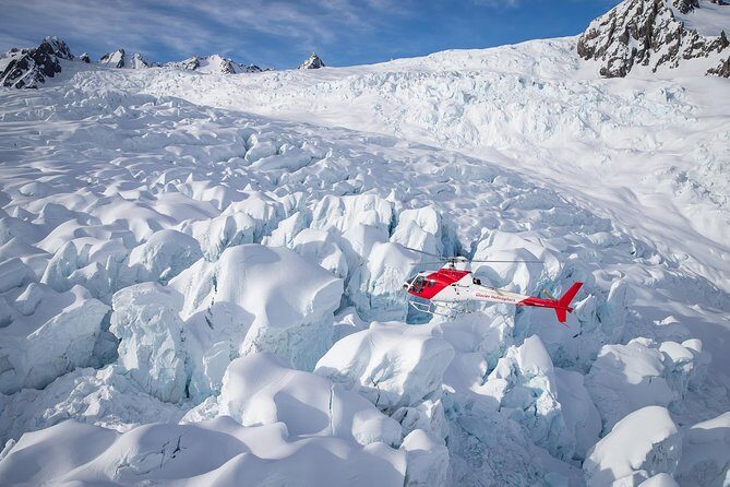 Mount Cook Spectacular Helicopter Flight from Fox Glacier - The Experience: A Closer Look
