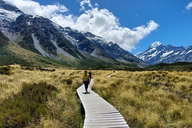 Mount Cook Tour: Finish at Queenstown, Christchurch or Dunedin - What’s Included and What You Might Want to Bring