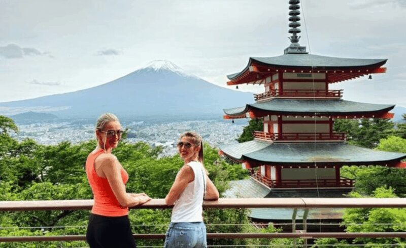 Mount Fuji Customized Tour with English Speaking Guide - Oishi Park: Scenic Views and Relaxation