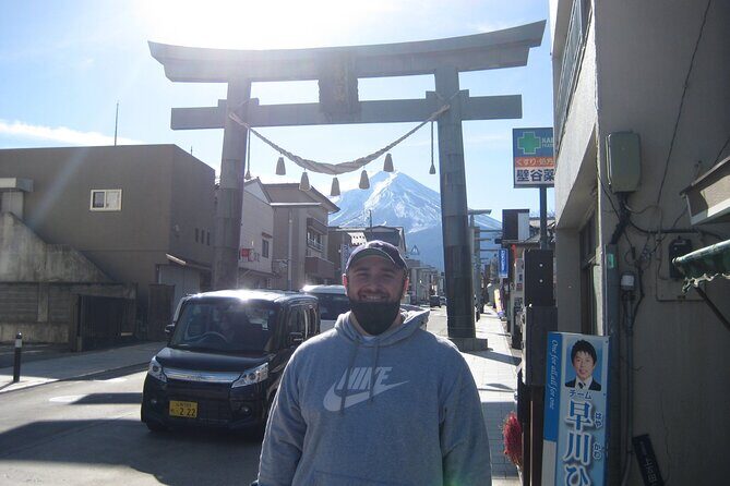 Mount Fuji Five Lakes Tour from Kawaguchiko with Guide & Vehicle - Who Should Consider This Tour?