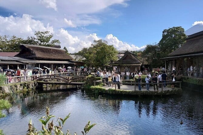 Mount Fuji Full Day Private Tour with English Speaking Driver - Discovering Oshino Hakkai: Volcanic Pools and Cultural Charm