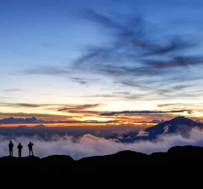 Mount Kilimanjaro: 7 Days Trekking - Lemosho Route - Day 4: Into the Ravines – Barranco to Karanga