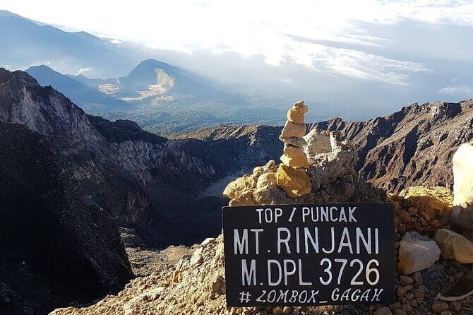 Mount Rinjani 4 Days and 3 Nights Summit Lake and Hot Spring - Introduction: A Trek to Remember — Whether Youre a First-Timer or a Mountain Enthusiast