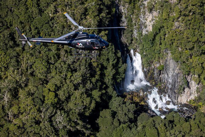 Mount Tarawera Volcanic Adventure by Helicopter - A Detailed Look at the Mount Tarawera Helicopter Tour