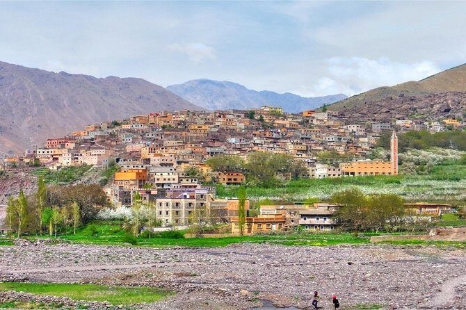 Mountains And Agafay Desert & 3 Valley & Berber Villages with Camel Rid - FAQs