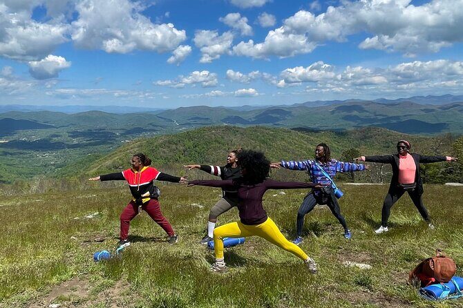 Mountaintop Yoga & Meditation Hike in Asheville - A Complete Guide to Your Mountain Yoga Experience